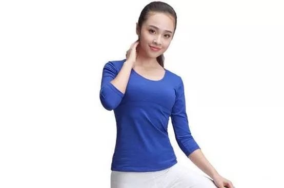 女士瑜伽服哪个牌子好,平价好穿的瑜伽服品牌,女士瑜伽服