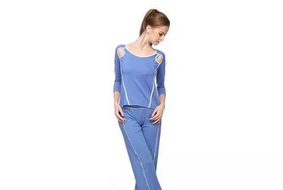 女士瑜伽服哪个牌子好,平价好穿的瑜伽服品牌,女士瑜伽服