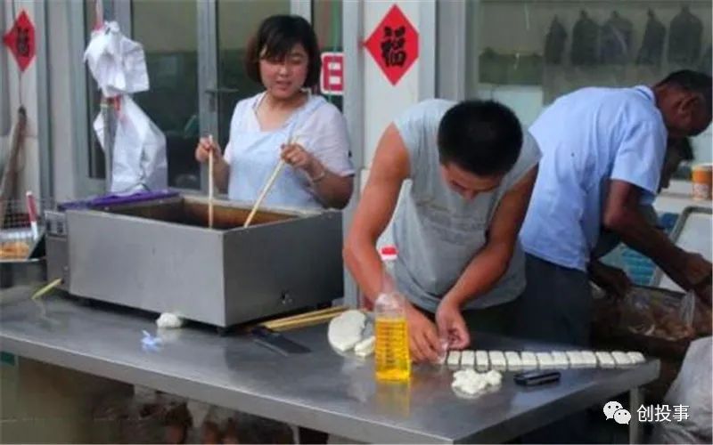 本钱不多做什么小生意比较好,目前穷人适合做的赚钱小生意,本钱不多做什么小生意