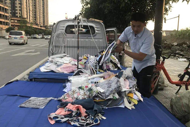 地摊卖什么最赚钱利润大,儿童玩具批发市场进货渠道,地摊卖什么最赚钱