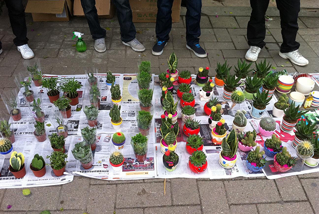 地摊卖什么最赚钱利润大,儿童玩具批发市场进货渠道,地摊卖什么最赚钱