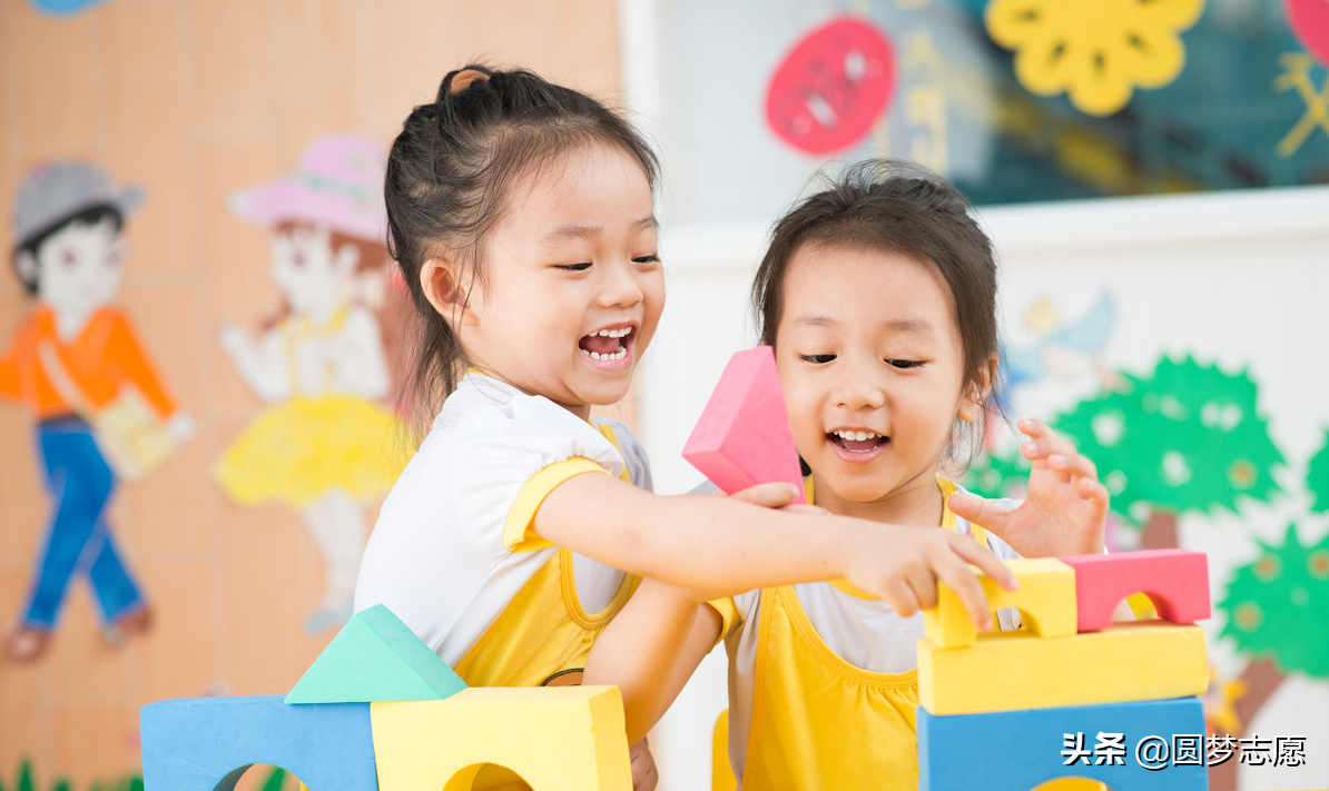 现在女孩子学什么比较好,适合女孩子学的手艺,女孩子学什么比较好
