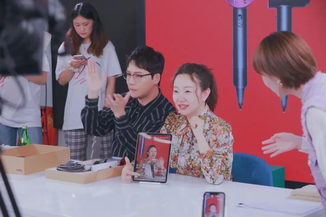 抖音直播卖货怎么操作,一个新手怎么做电商引流,抖音直播卖货