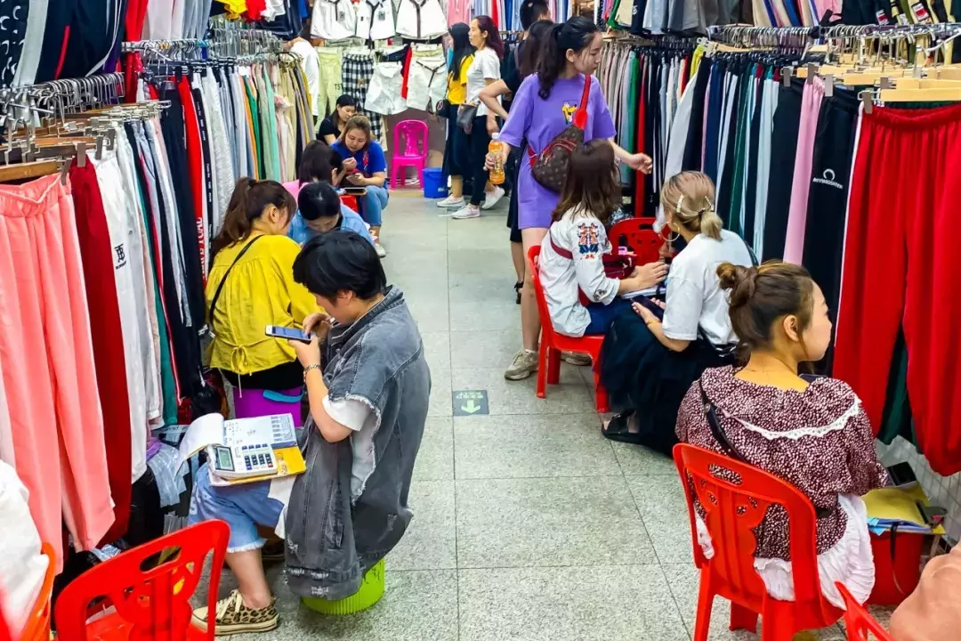 沙河服装批发市场几点开门,女装批发货源哪里便宜又好,沙河服装批发市场