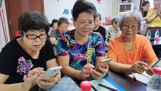女人适合做什么生意挣钱多,月入2W的4个新型小生意,女人适合做什么生意