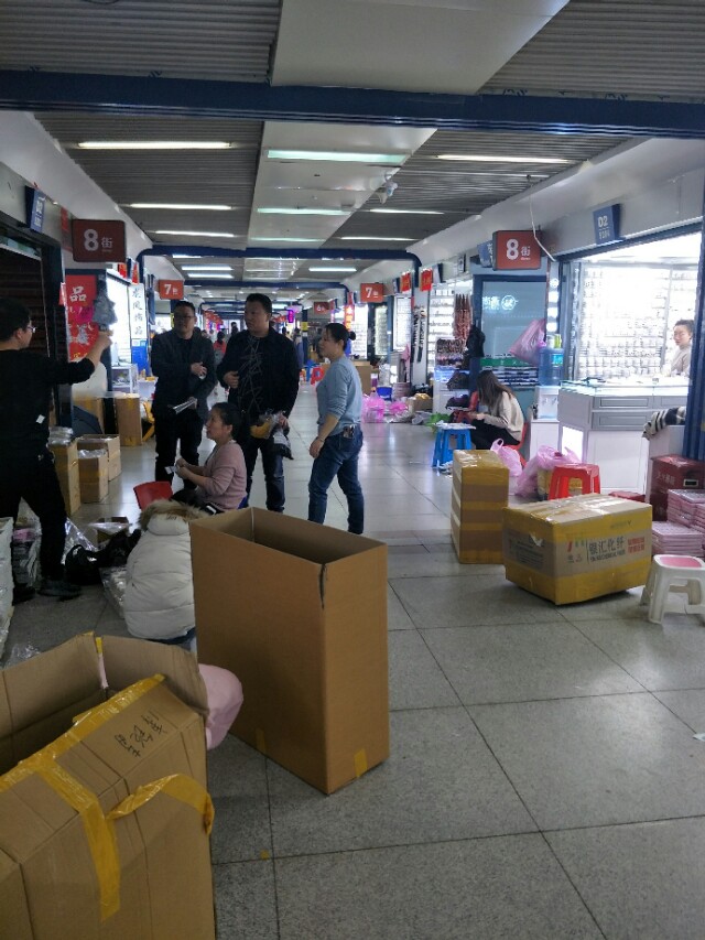 深圳义乌小商品批发市场具体批发什么,比较畅销的小商品介绍,深圳义乌小商品批发市场