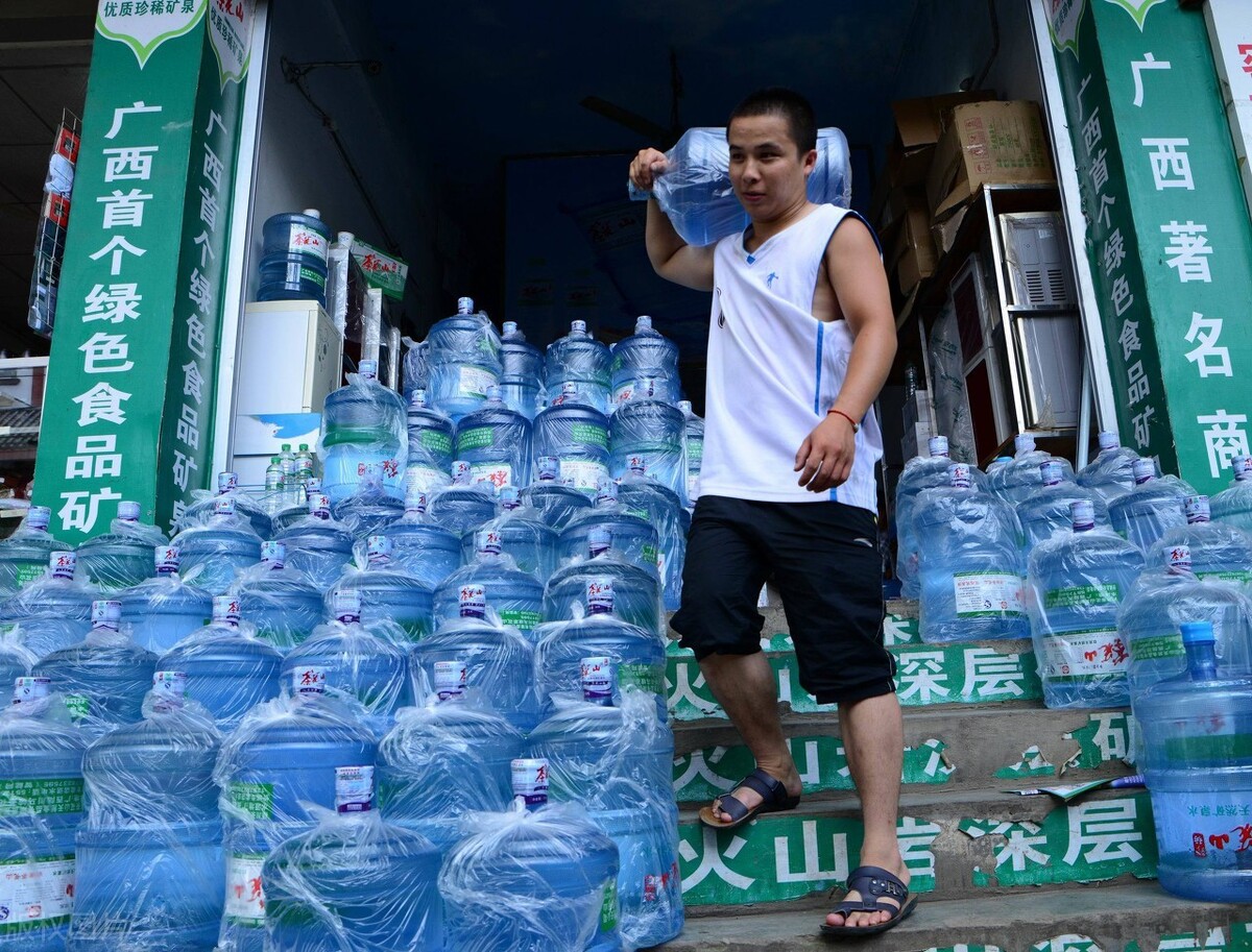 做什么小生意最赚钱又稳定,3个高利润偏门小生意,做什么小生意最赚钱