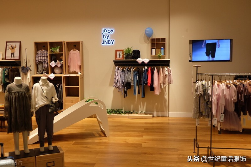 开个童装店要多少钱,加盟一家童装店的相关费用,开个童装店要多少钱