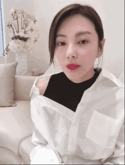 小红书上的东西是正品吗口红,带你了解其中内幕,小红书上的东西是正品吗