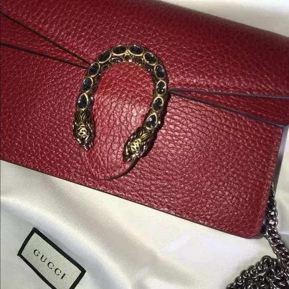奢侈品代购揭露,奢侈品代购骗局大揭秘,奢侈品代购揭露