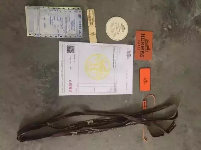 奢侈品代购揭露,奢侈品代购骗局大揭秘,奢侈品代购揭露