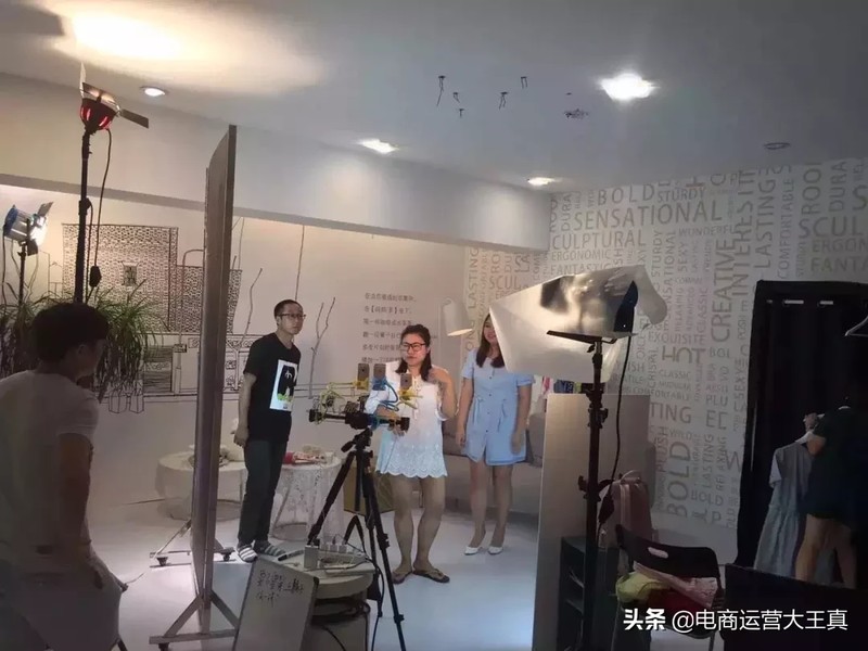 抖音直播脚本范文,直播脚本撰写技巧,直播脚本范文