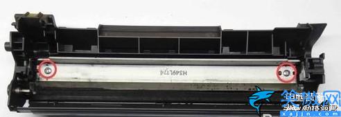 惠普m126a打印机怎么加碳粉,打印机硒鼓加粉的操作教程