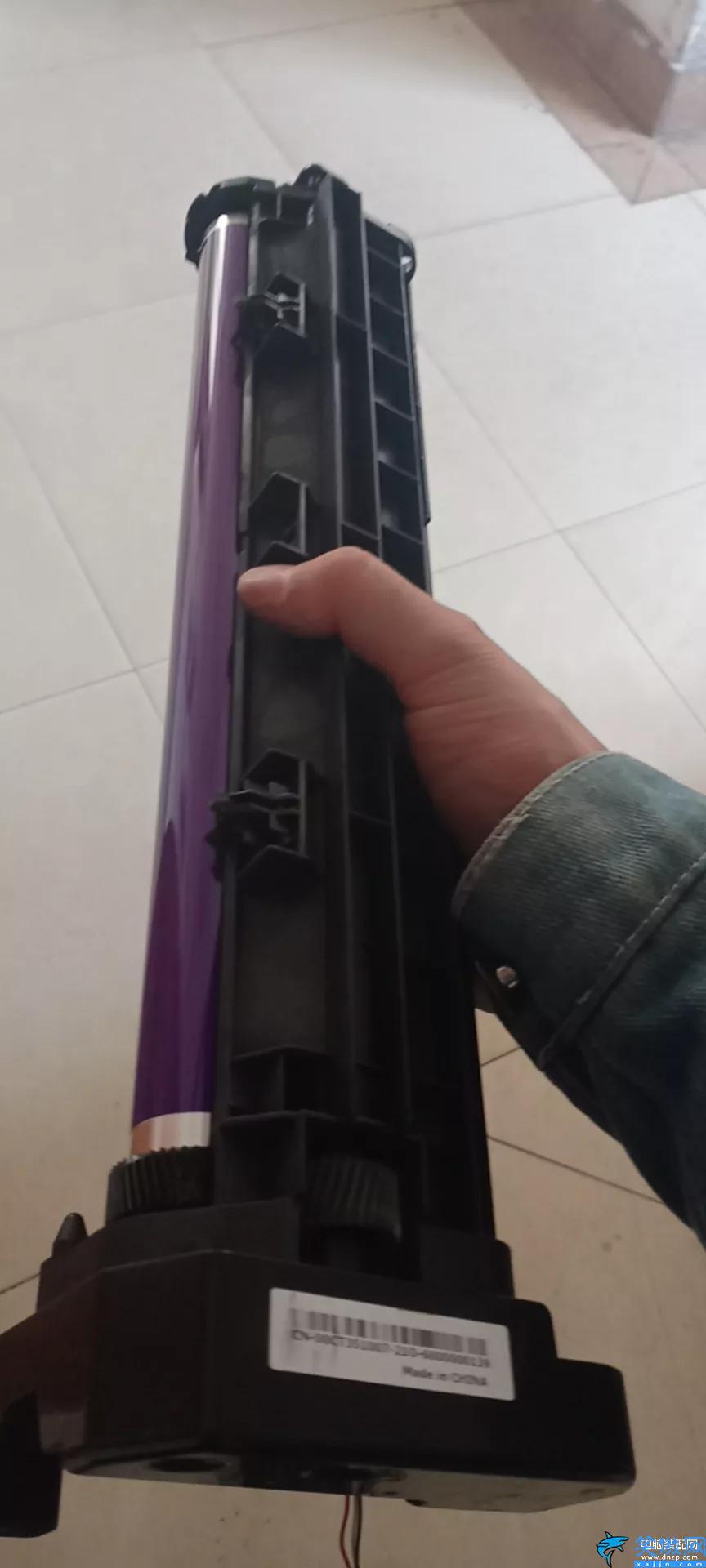 打印机打印有黑条是怎么回事,打印出来的纸张有黑线的解决办法