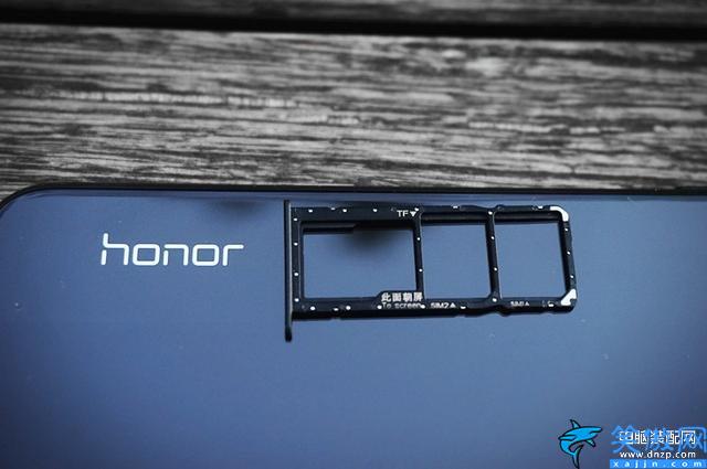 honor8x是什么型号,千元性价比神机荣耀8X上手评测