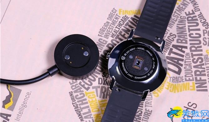 诺基亚智能手表测评,超长续航诺基亚Withings Steel HR